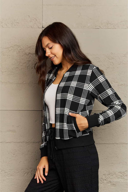 Ninexis Plaid Round Neck Long Sleeve Jacket