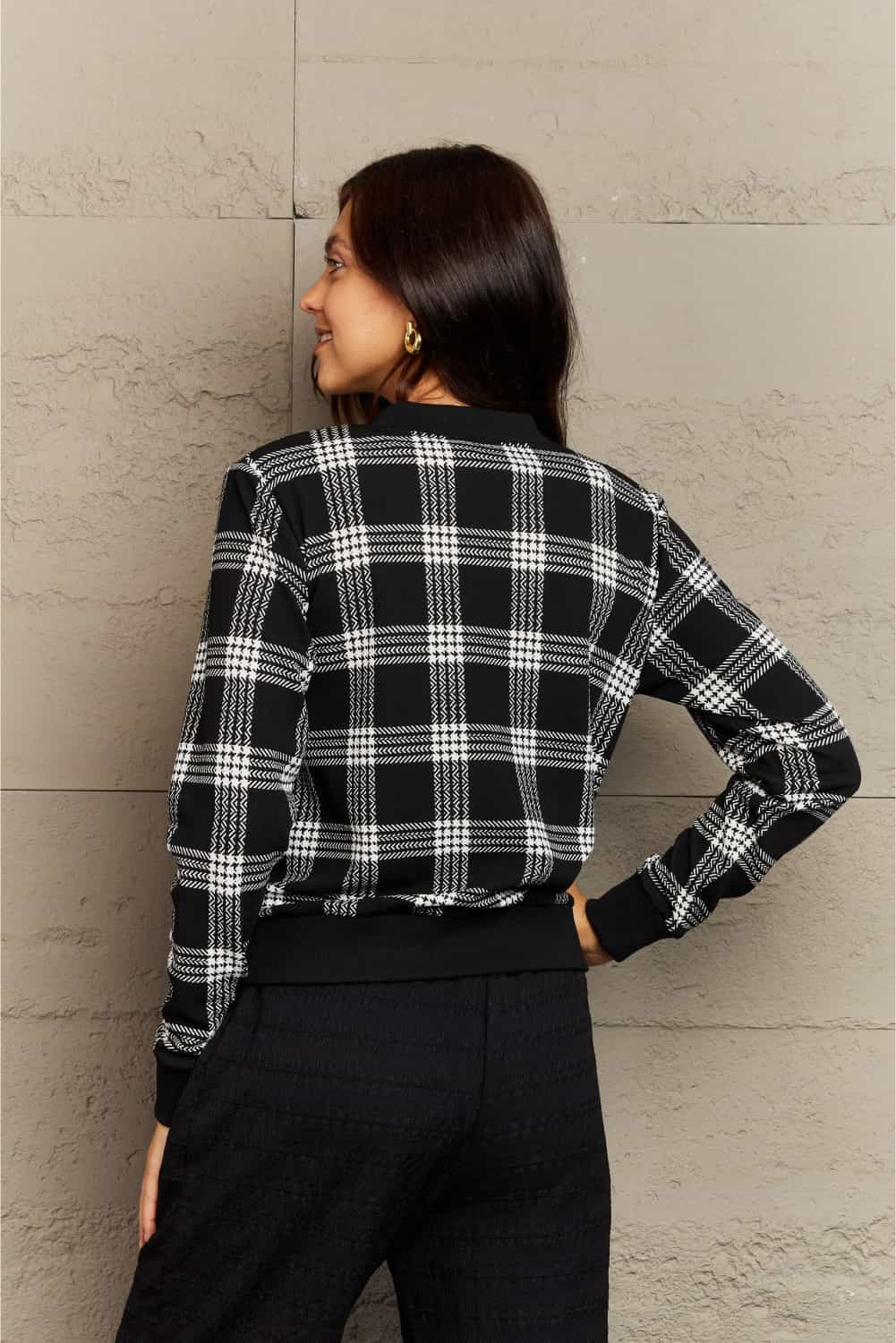 Ninexis Plaid Round Neck Long Sleeve Jacket