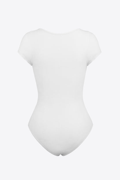 Scoop Neck Short Sleeve Bodysuit